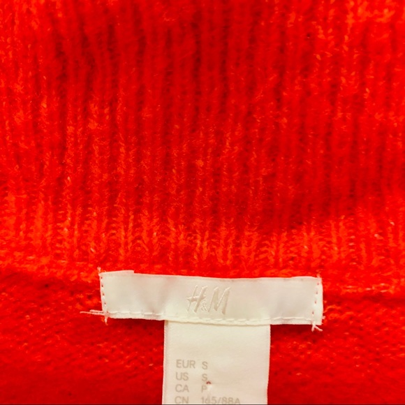 H&M Sweater SZ S - Picture 2 of 4